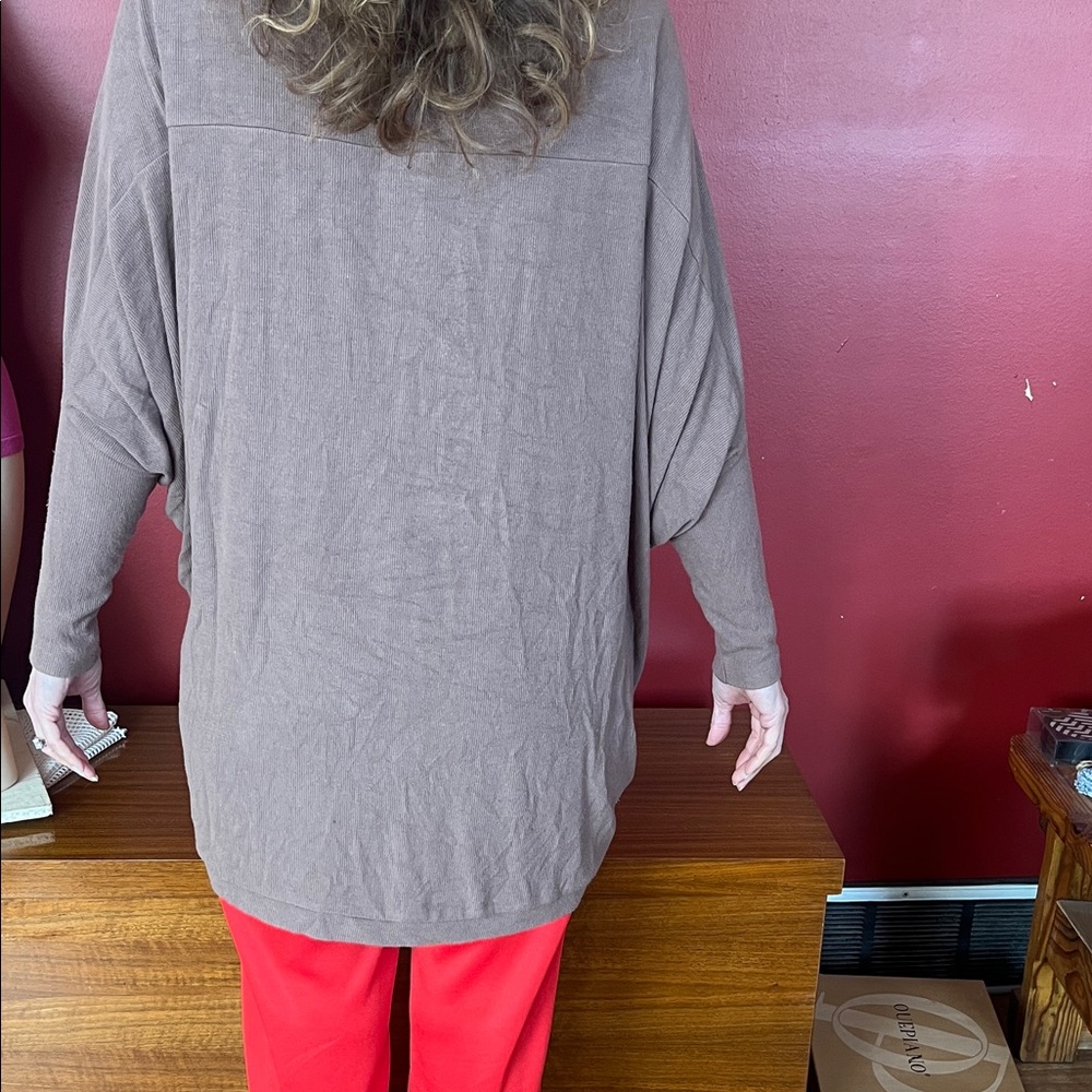 EUC Women's unique Taupe Open Front cardigan - Picture 10 of 13